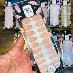 7To5 Talklee Matte Artifical Nails With Free Stickers