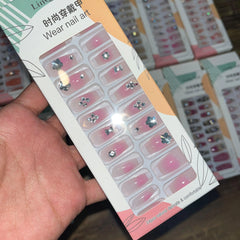 Linqi Artifical Nails With Free Stickers (24Pcs)