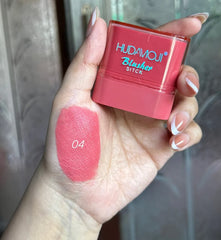 Huda Moji Mini blusher Stick