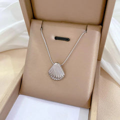 Silver-Toned Scallop Shell Pendant Necklace