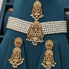 9 Ratan Pal Choker Necklace Set