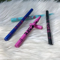 Essence I Love Extreme Marker Eyeliner each