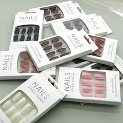 New pack of 24 pcs Artifical Nails for Girls and for Women