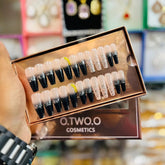 O.TWO.O Cosmetics – Glitter Press-On Nails Set