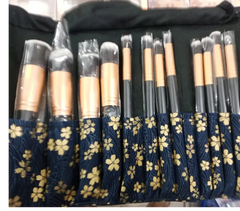 12 Pcs Professional Makeup Brushes