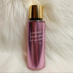 Victoria’s Secret Velvet Petals Fragrance Mist 250ML