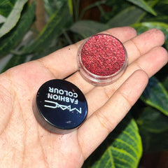 MAC Glitter Eyeshadow – Dazzling Sparkle & Intense Pigmentation