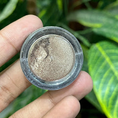 MAC Dust Eyeshadow