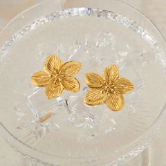 Designer Flower Studs Earring
