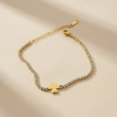 Stainless Steel Gold bracelet with a clover charm - Each