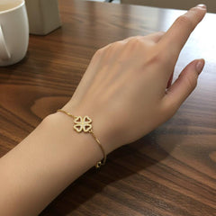 Four-Leaf Clover Gold Bracelet