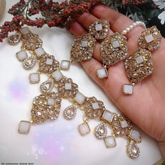 Antique Necklace Set - Stone Work