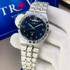 TROVE Men's Slim Watch – Water Resistant with Working Date