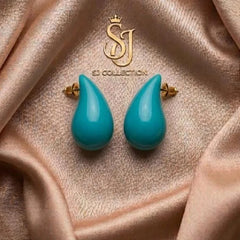 Elegant Teardrop Stud Earrings