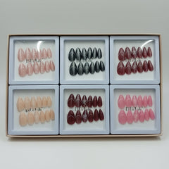 DoDo Lady Lined Press-On Nails Set