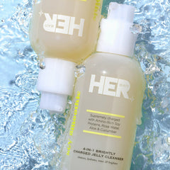 HER Beauty soy smoothie 4 in 1 Brightly Charged Jelly Cleanser 200ml