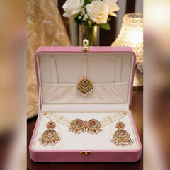 Kundan and Pearl choker necklace set