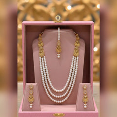 Pearl Mala Set with Tikka & Earrings – Timeless Grace