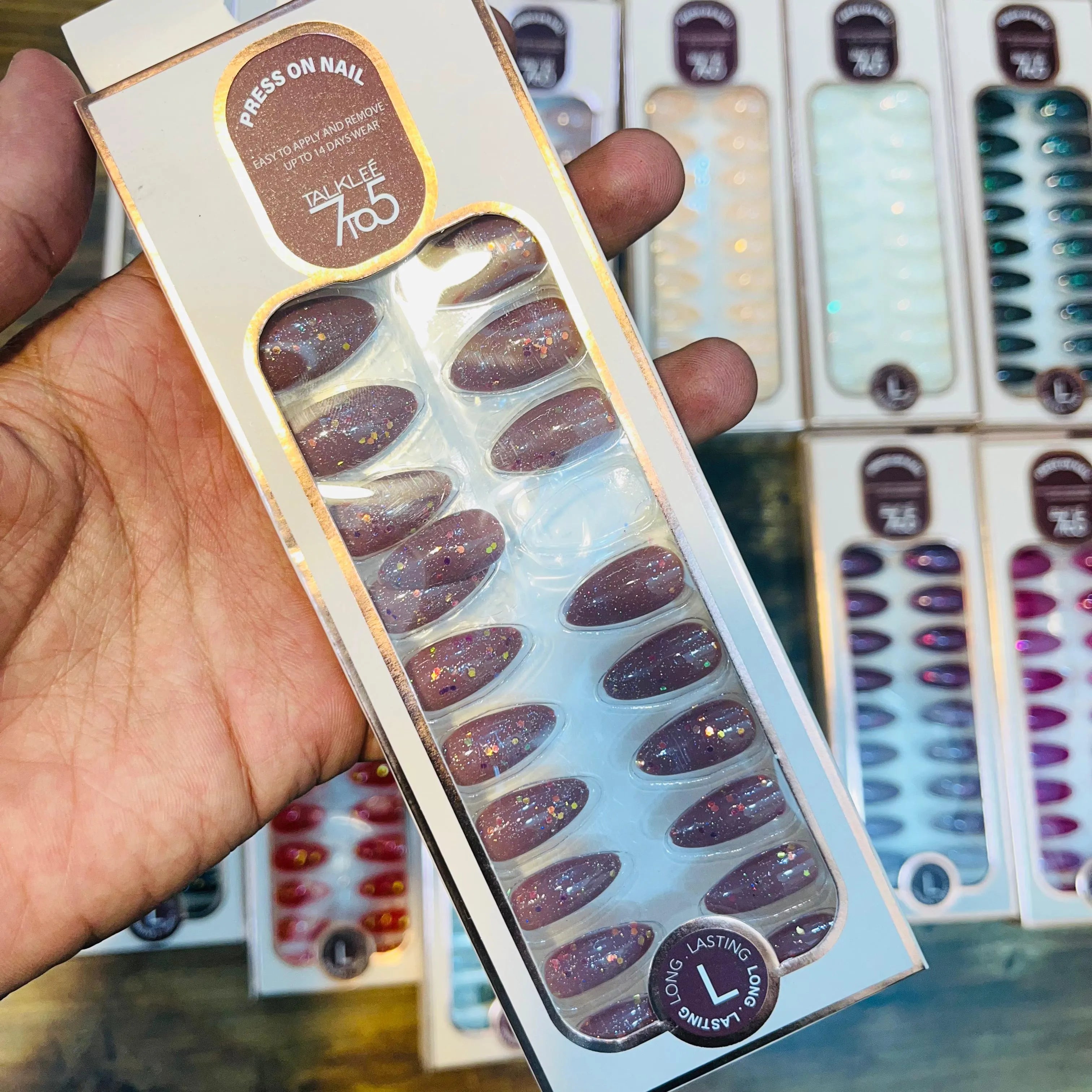 7To5 Talklee Press On nails Artifical Nails With Free Stickers