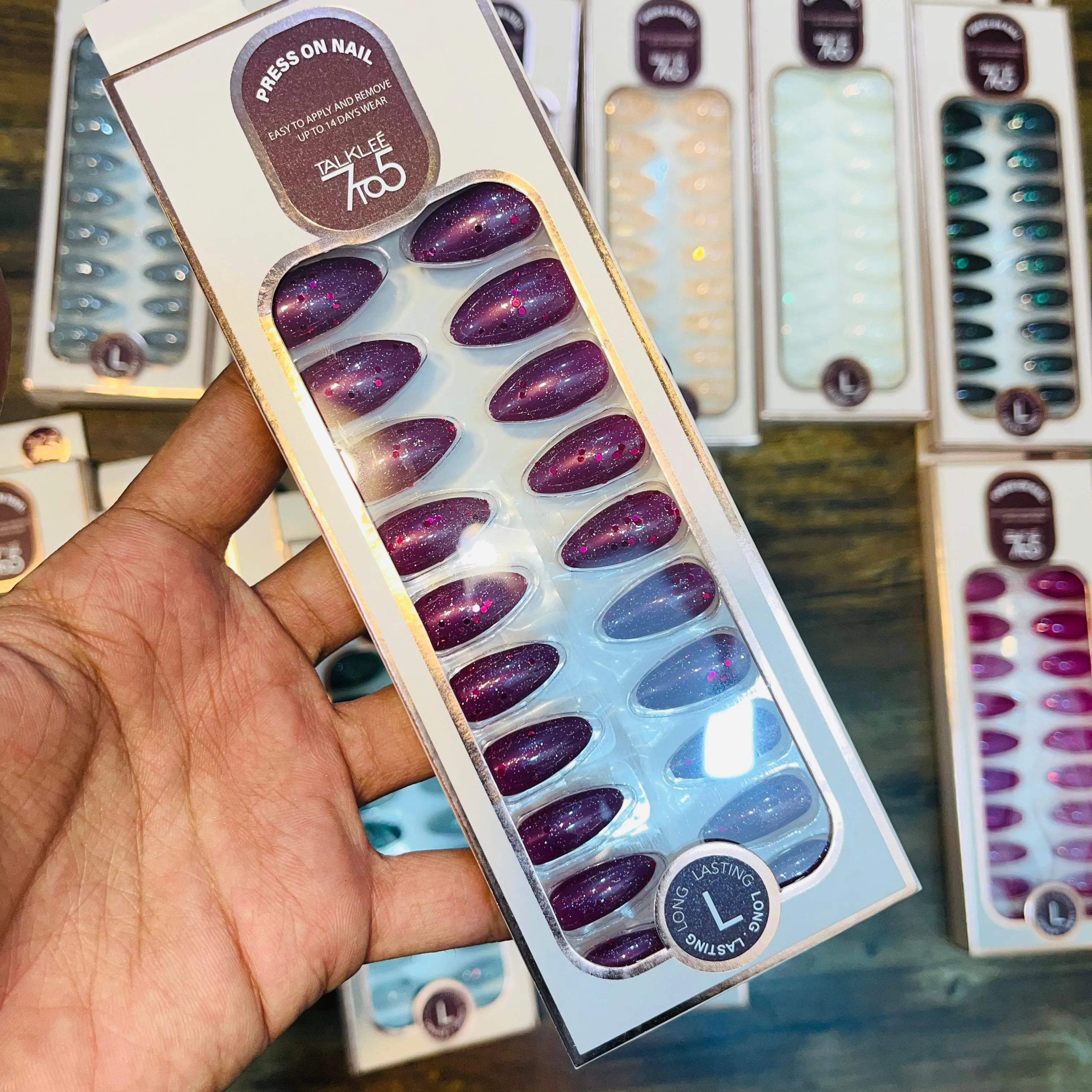 7To5 Talklee Press On nails Artifical Nails With Free Stickers