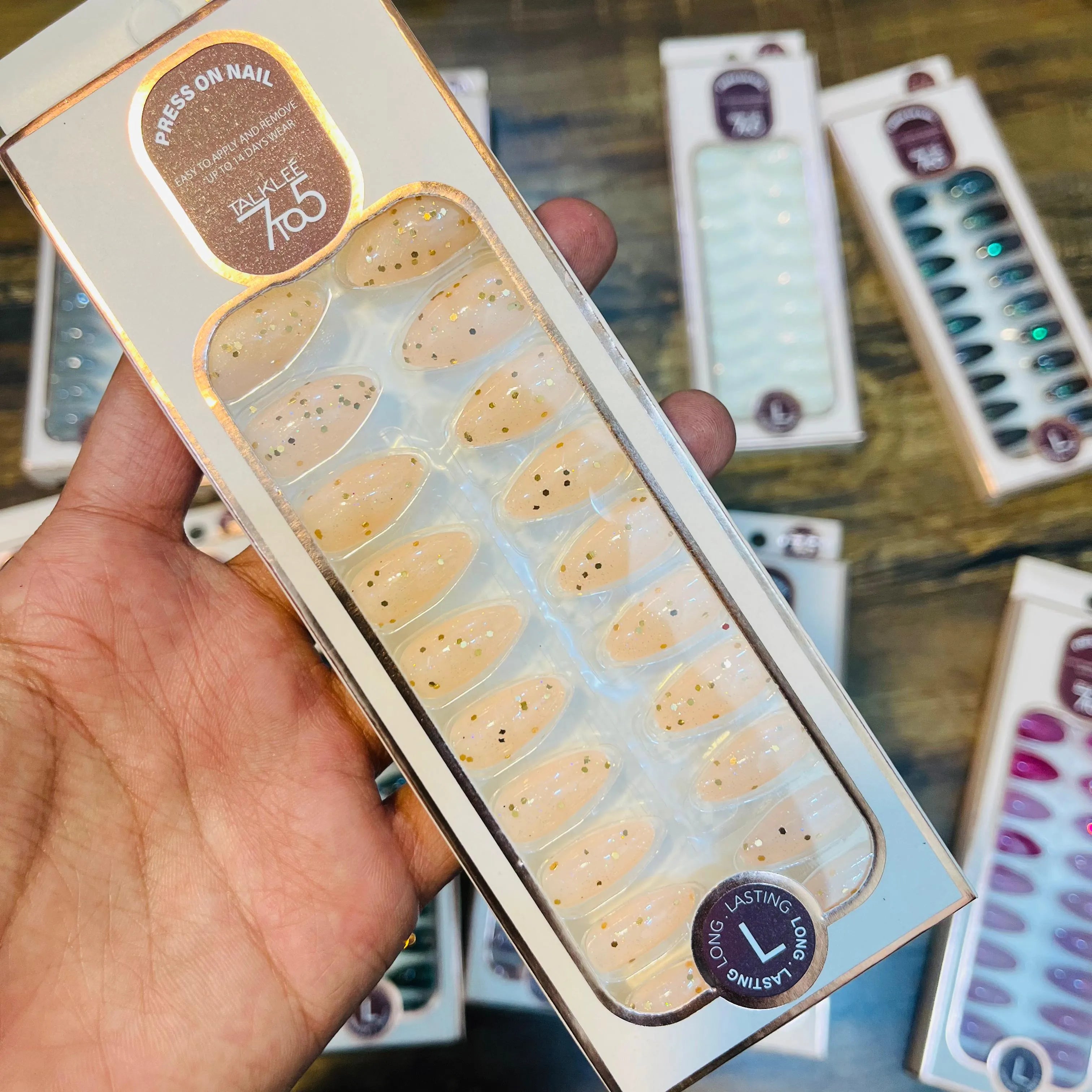 7To5 Talklee Press On nails Artifical Nails With Free Stickers