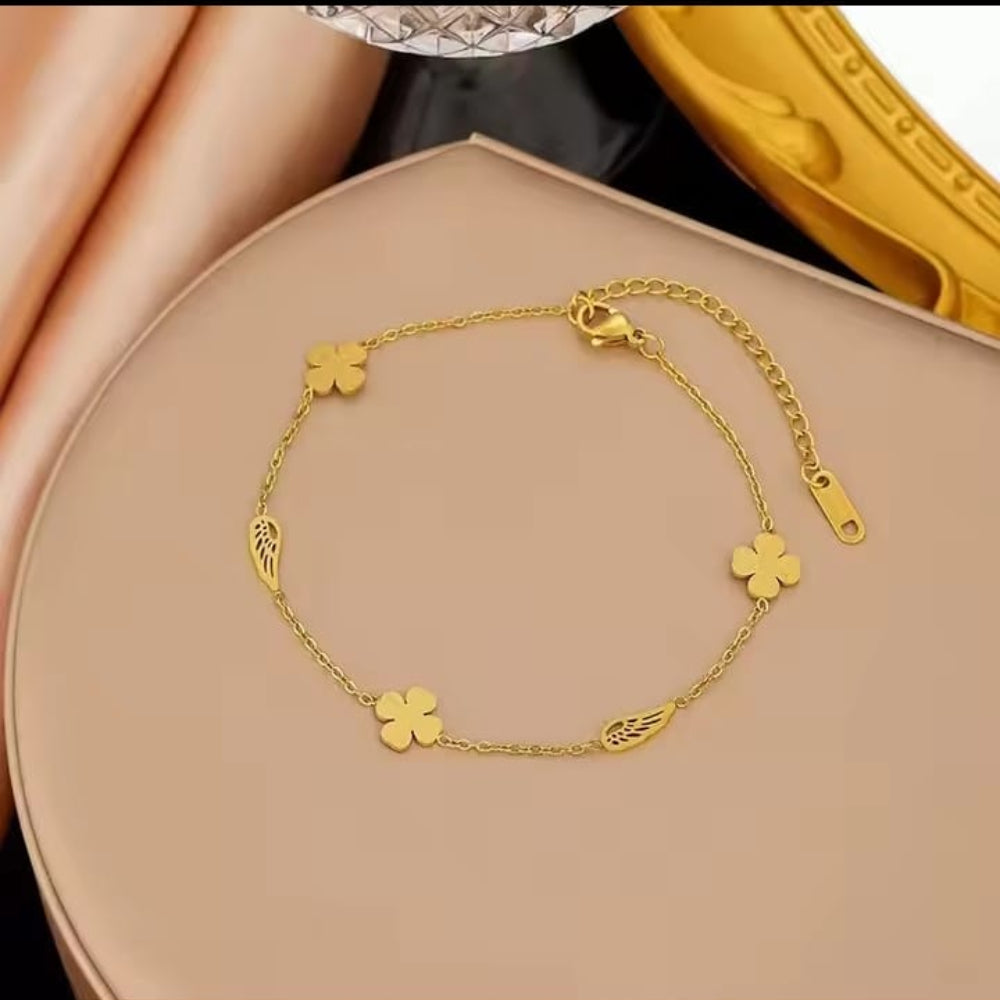Stainless Steel Minimalist Charm Bracelet - Golden Clover and Wing - Each