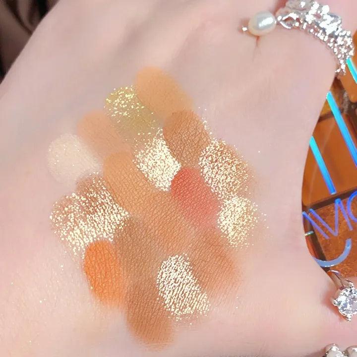 18 Color Huda Moji Eye Shadow Palette