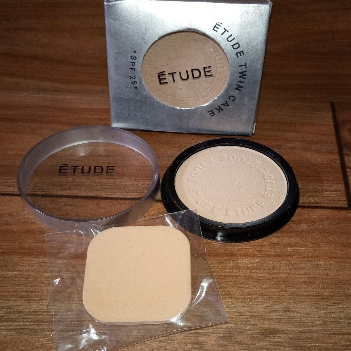 Etude Twin Cake And Puff – Compact Powder - SPF25