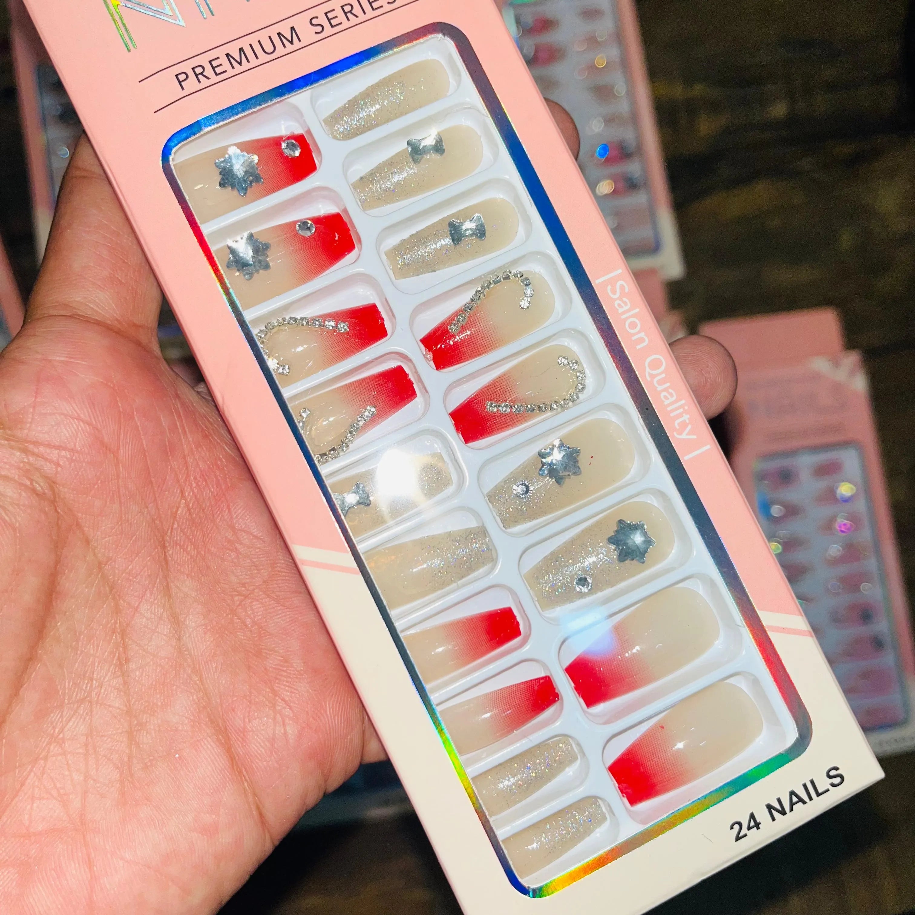 Professional Premium Series Artifical Nails With Free Stickers (24Pcs)