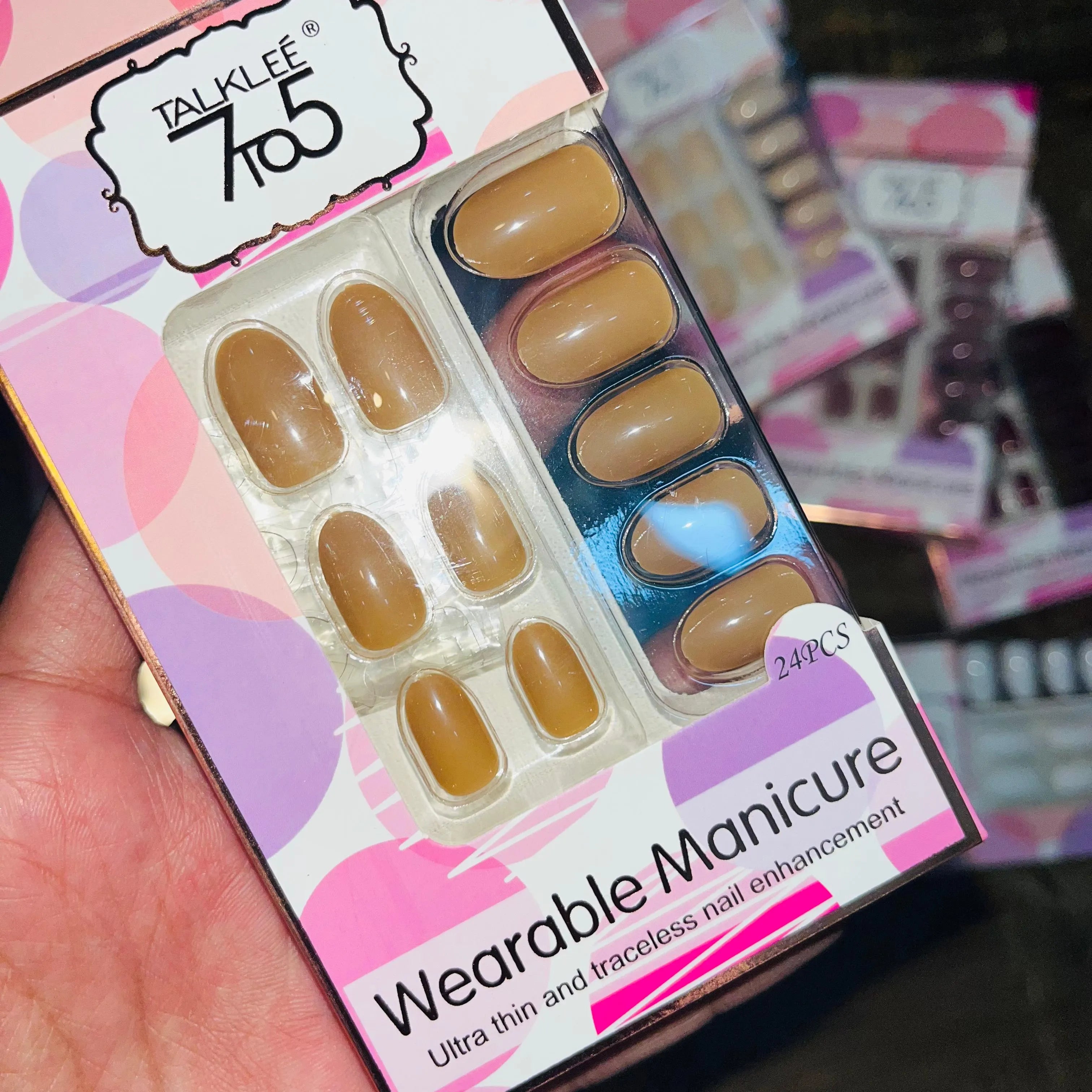 7To5 Talklee Wearable Artifical Nails With Free Stickers