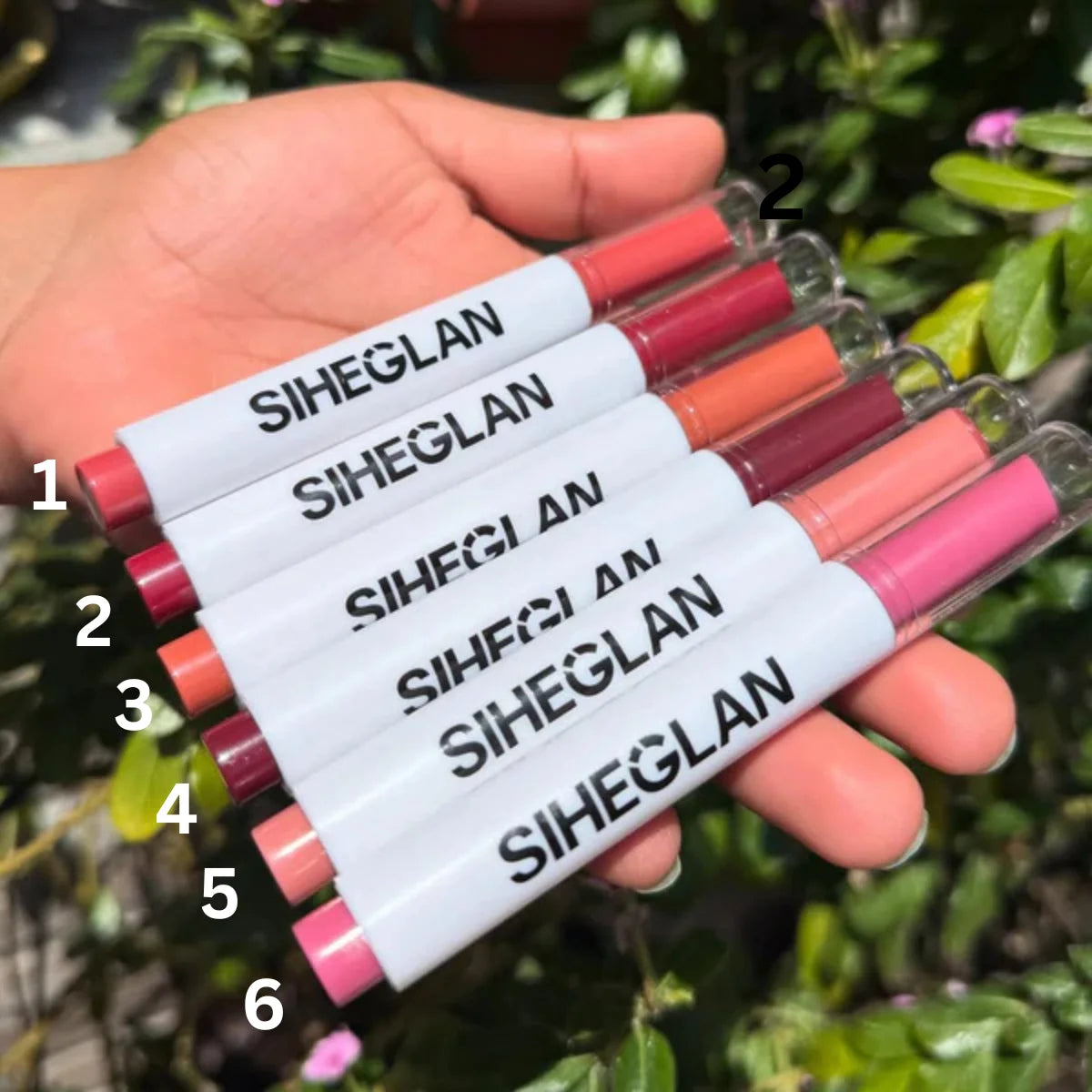 SIHEGLAN Fashion Slick Click Lip Balm – Smooth, Stylish & Hydrating