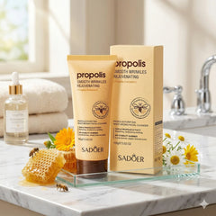 Sadoer Propolis Smooth Wrinkles Rejuvenating Facial Cleanser - 100g