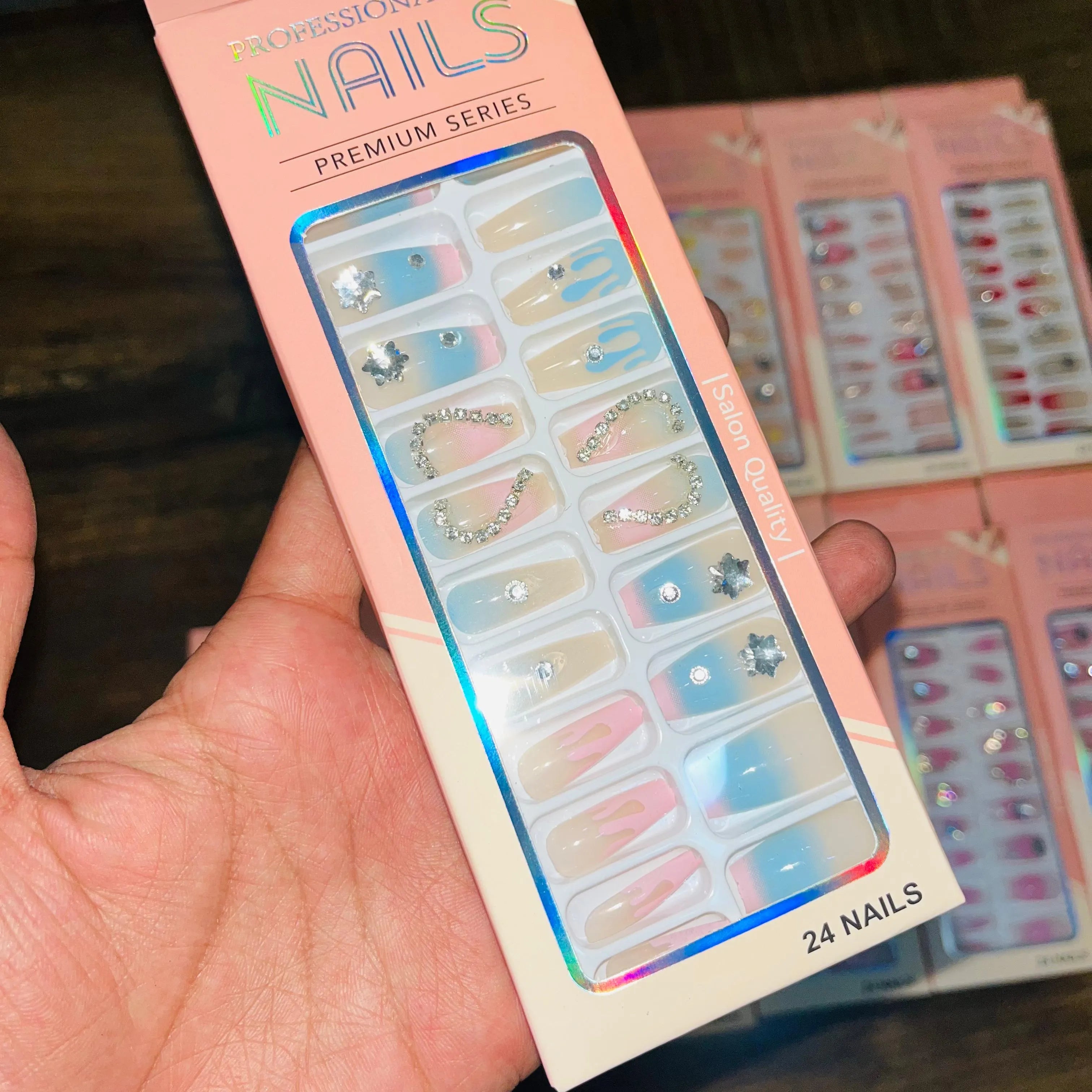 Professional Premium Series Artifical Nails With Free Stickers (24Pcs)