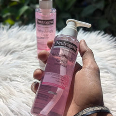 Neutrogena Refreshingly Clear Facial Wash – 200ml