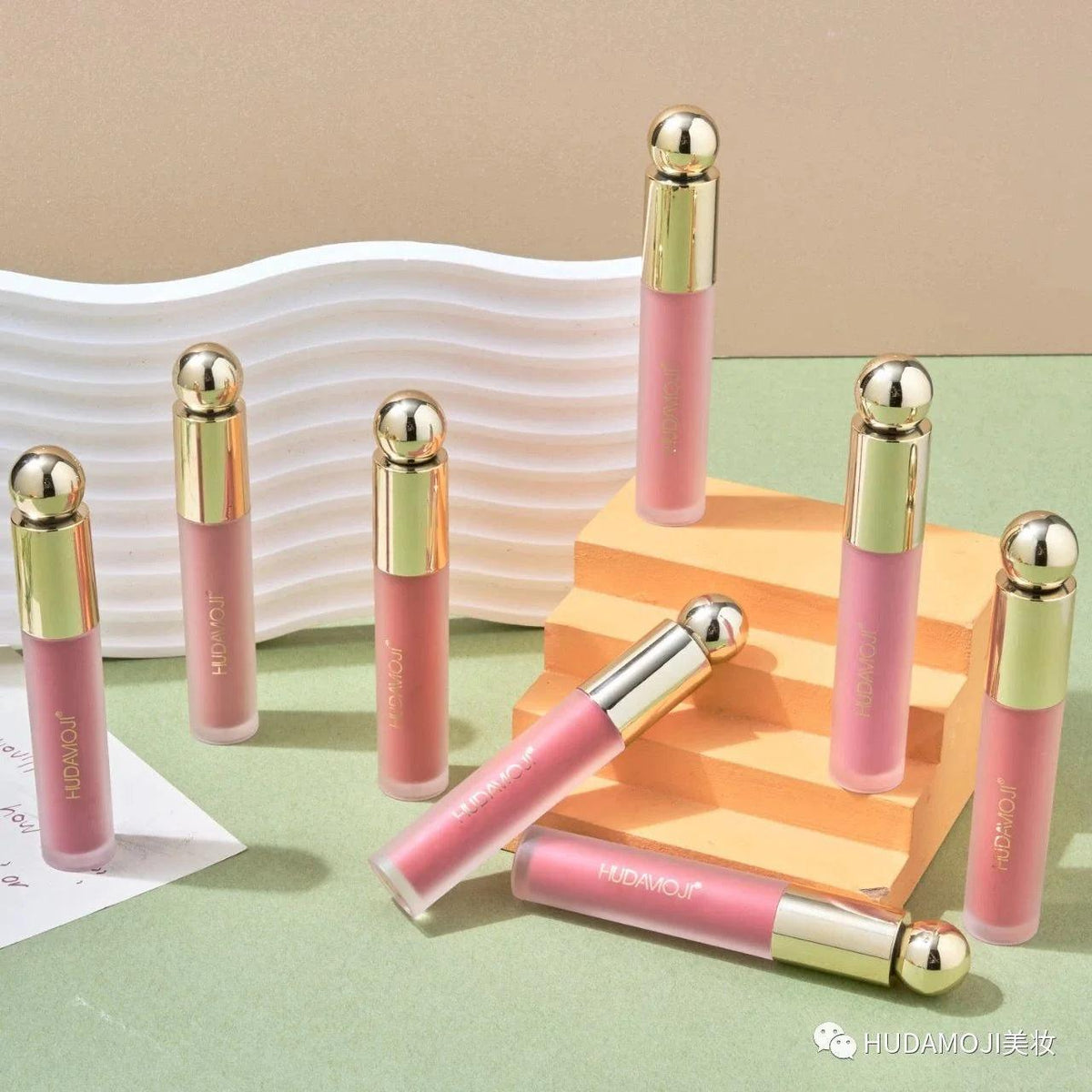 Huda Moji Liquid Blusher