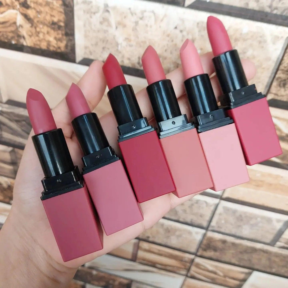 Hudamoji Matte Lipstick