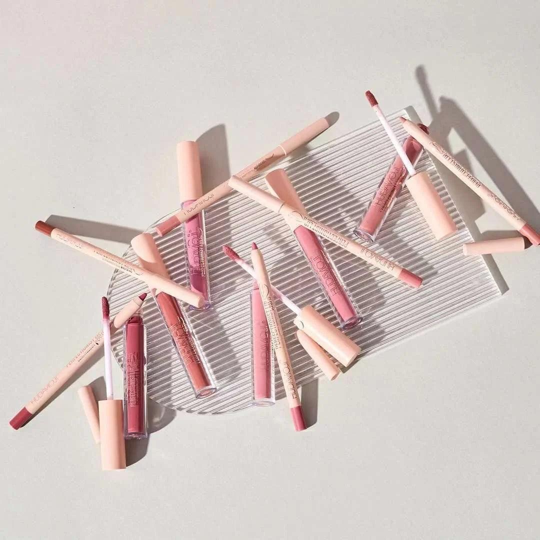 Hudamoji Lipgloss + Lip Pencil