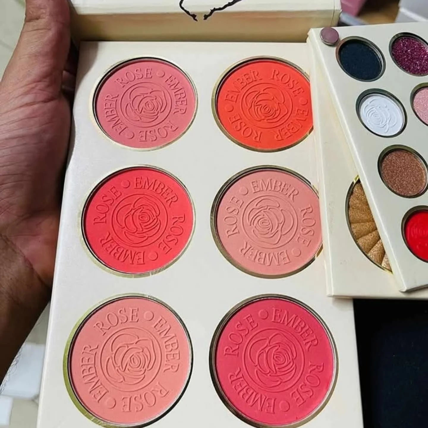 𝗦𝗵𝗲𝗴𝗹𝗮𝗺 𝗔𝗹𝗹-𝗜𝗻-𝗢𝗻𝗲 𝗠𝘆 𝗟𝗼𝘃𝗶𝗻𝗴 𝗣𝗮𝗹𝗲𝘁𝘁𝗲😍