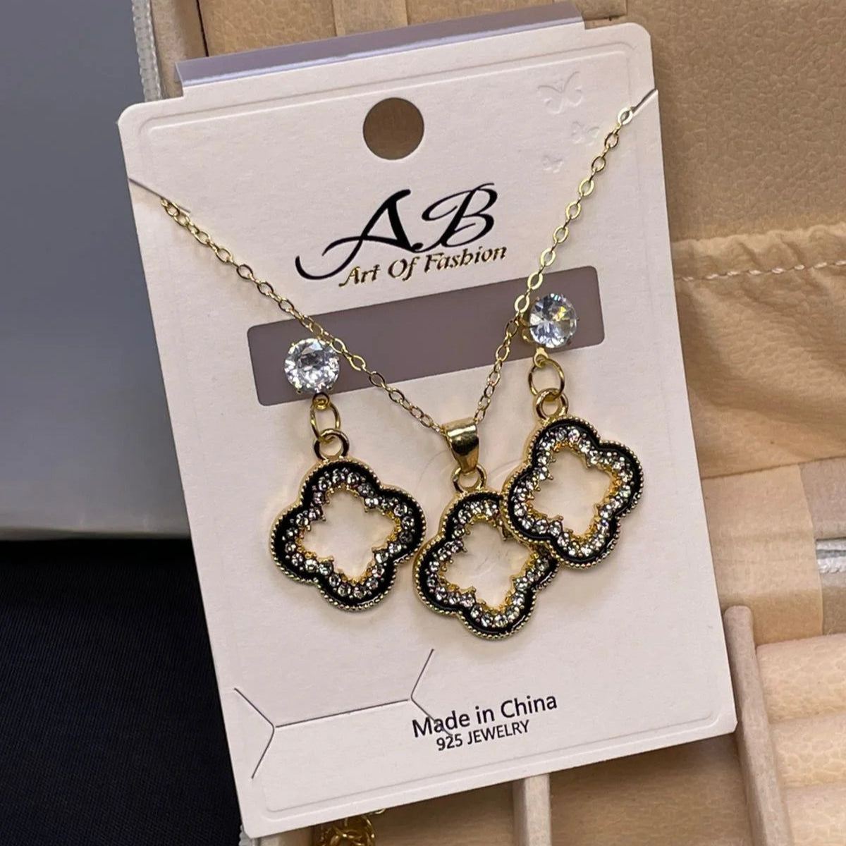 Women’s Necklace & Earrings Set – Each