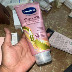 Original Vaseline Gluta-Hya Serum Burst Lotion Dewy Radiance - 300ml