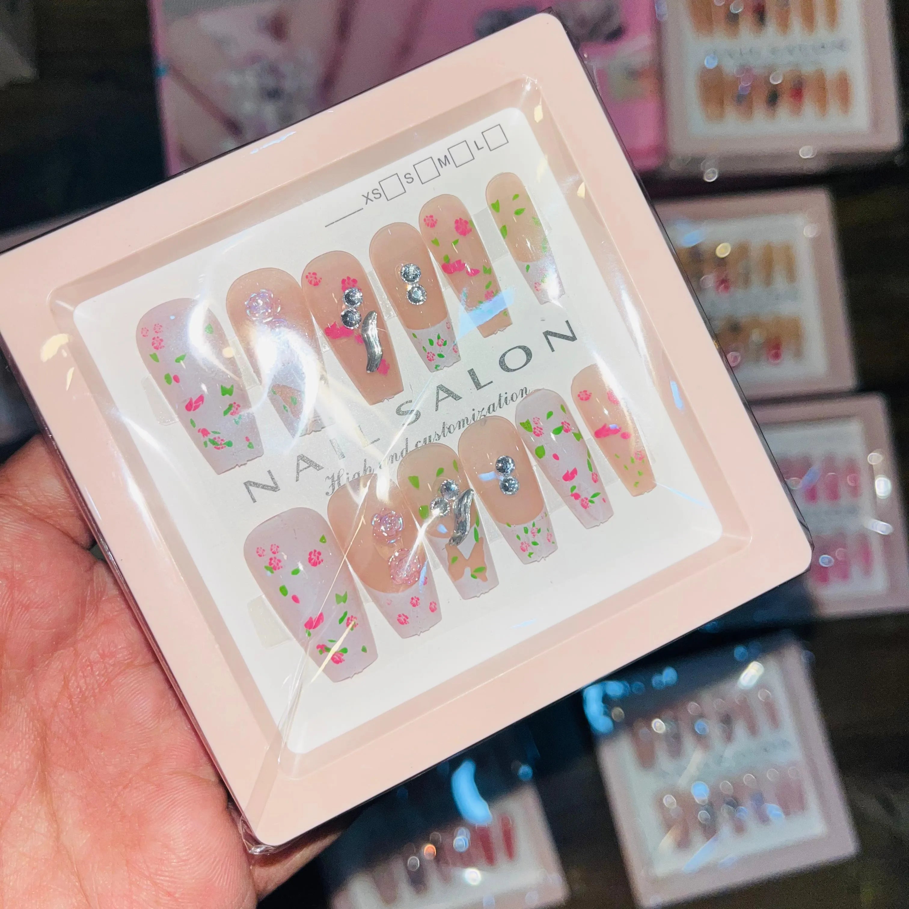 Salon Look Stylish Artifical Nails With Free Stickers(12 Pcs)