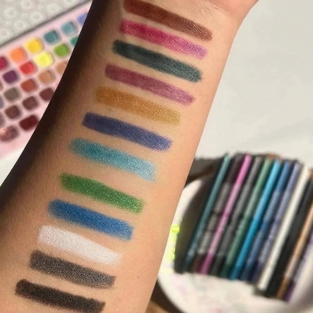Flormar Waterproof Eye Liner