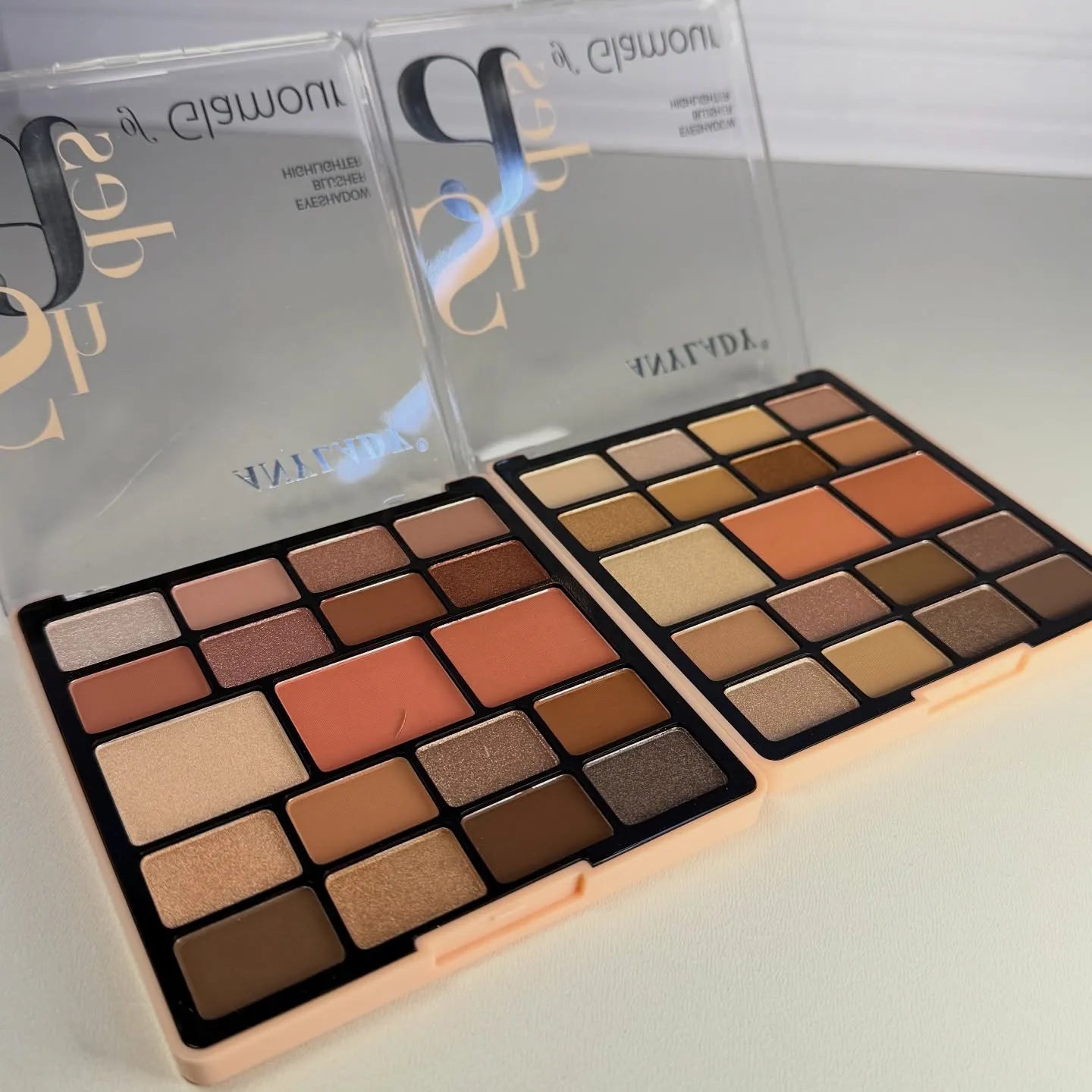 Anylady Pprofessional Eyeshadow, Blusher & Highlighter Palette