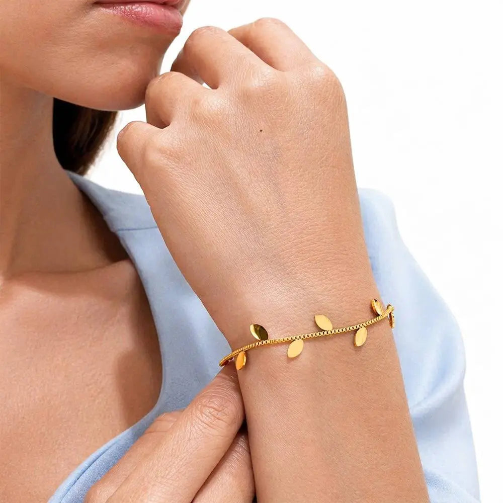 Gold Leaf Charm Chain Bracelet