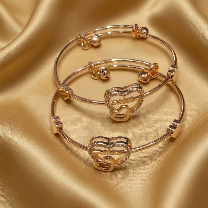 Glamorous Heart Design 24K Gold Plated Bracelet