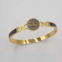 New chanel Hand cuff