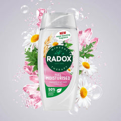 Radox Feel Moisturised Chamomile & Oat Scent Shower Gel - 225ml