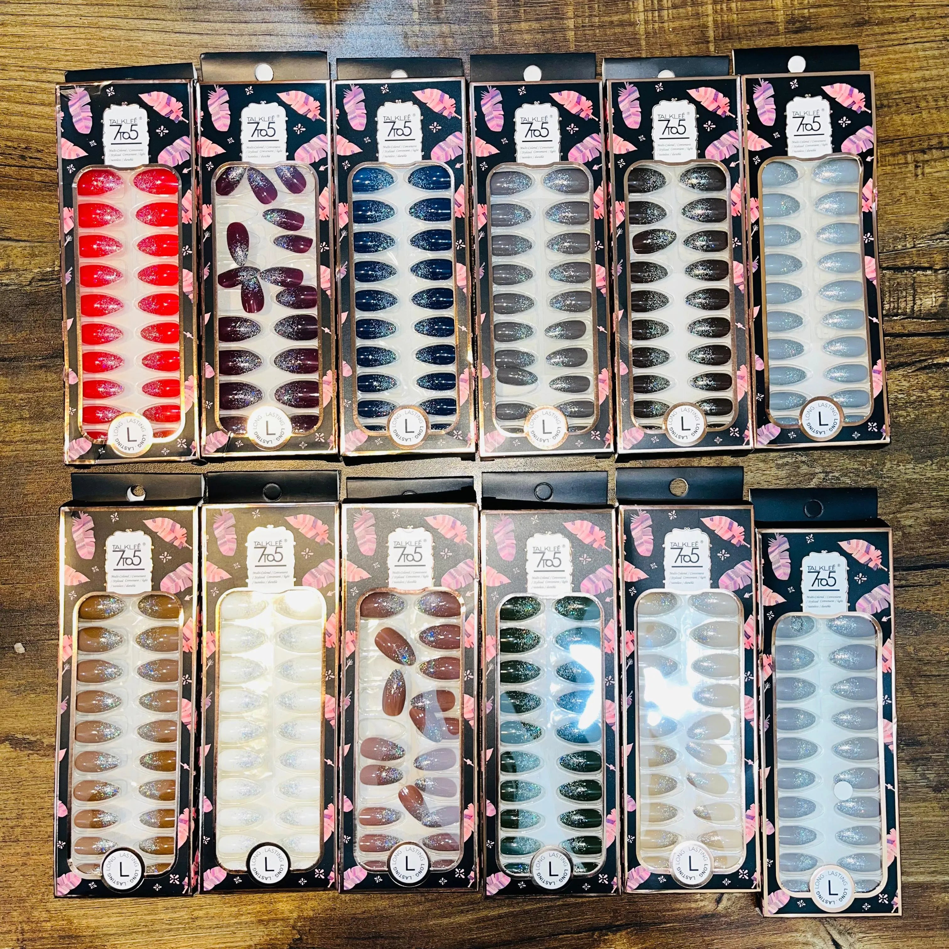 7To5 Talklee Shiny Artifical Nails With Free Stickers