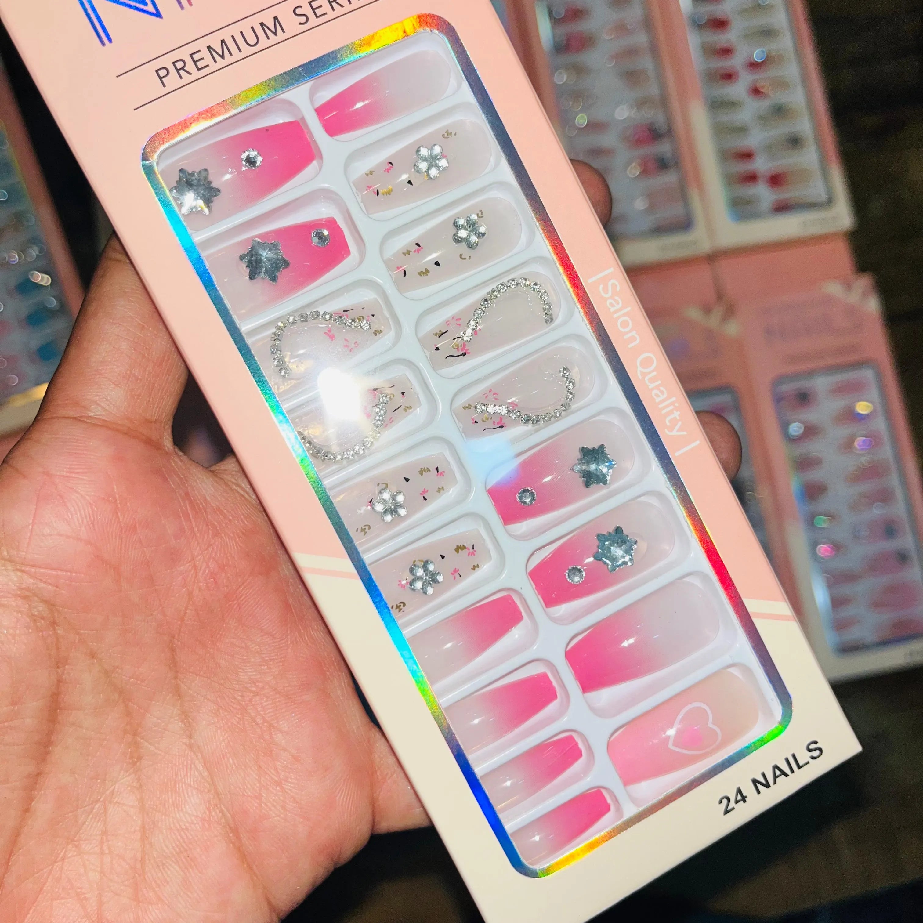 Professional Premium Series Artifical Nails With Free Stickers (24Pcs)