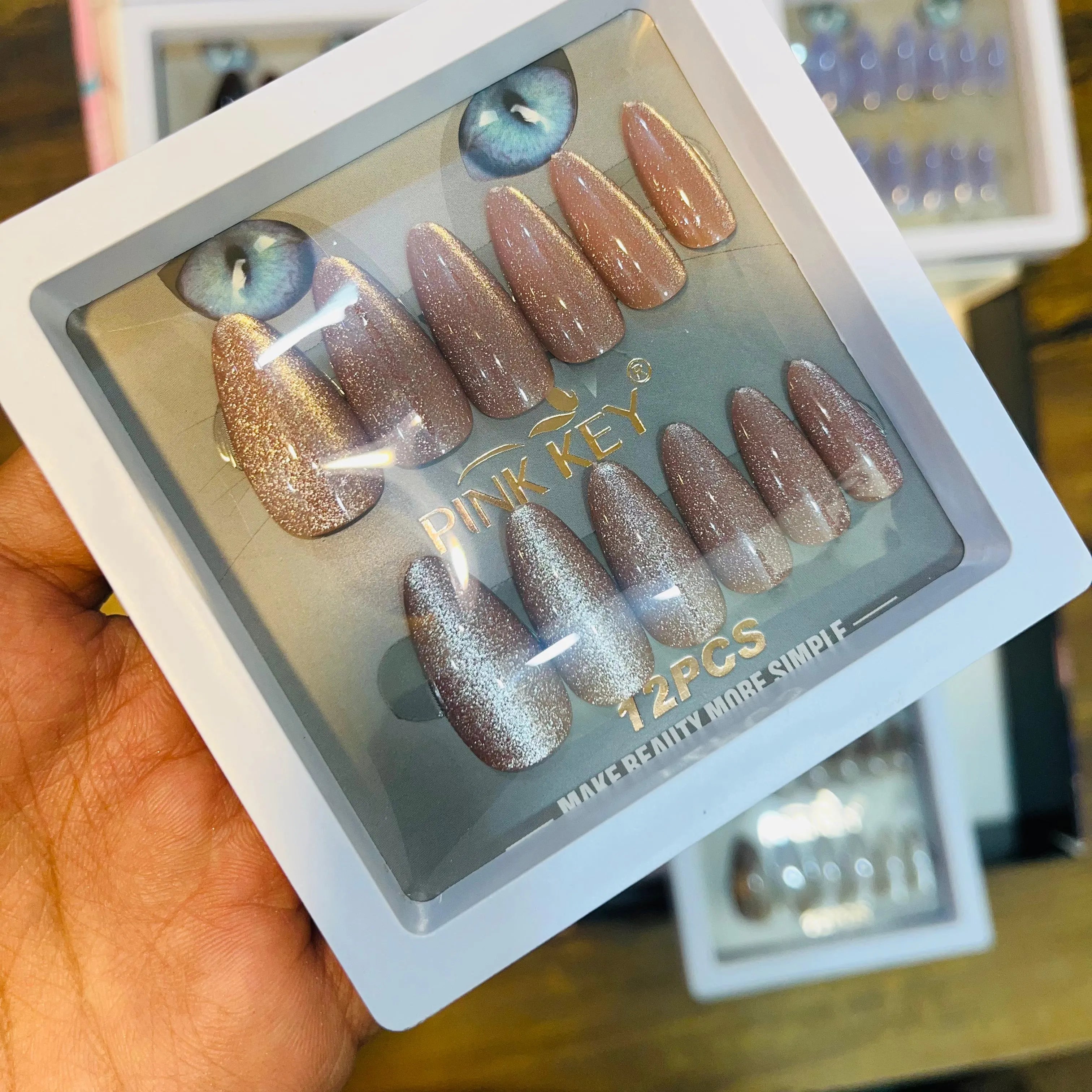 Pink key Stylish Artifical Nails With Free Stickers 12 Pcs